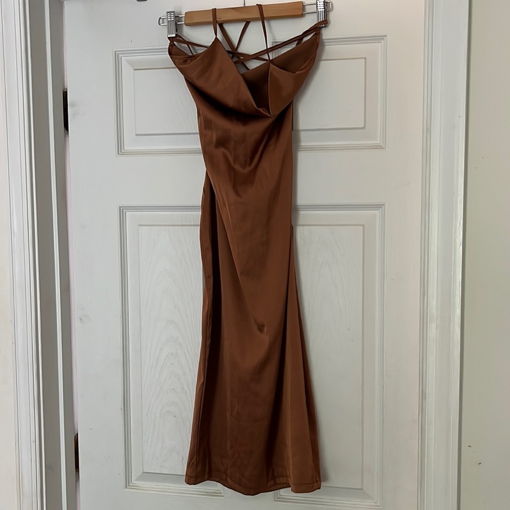 MIDI bodycon dress satin size medium